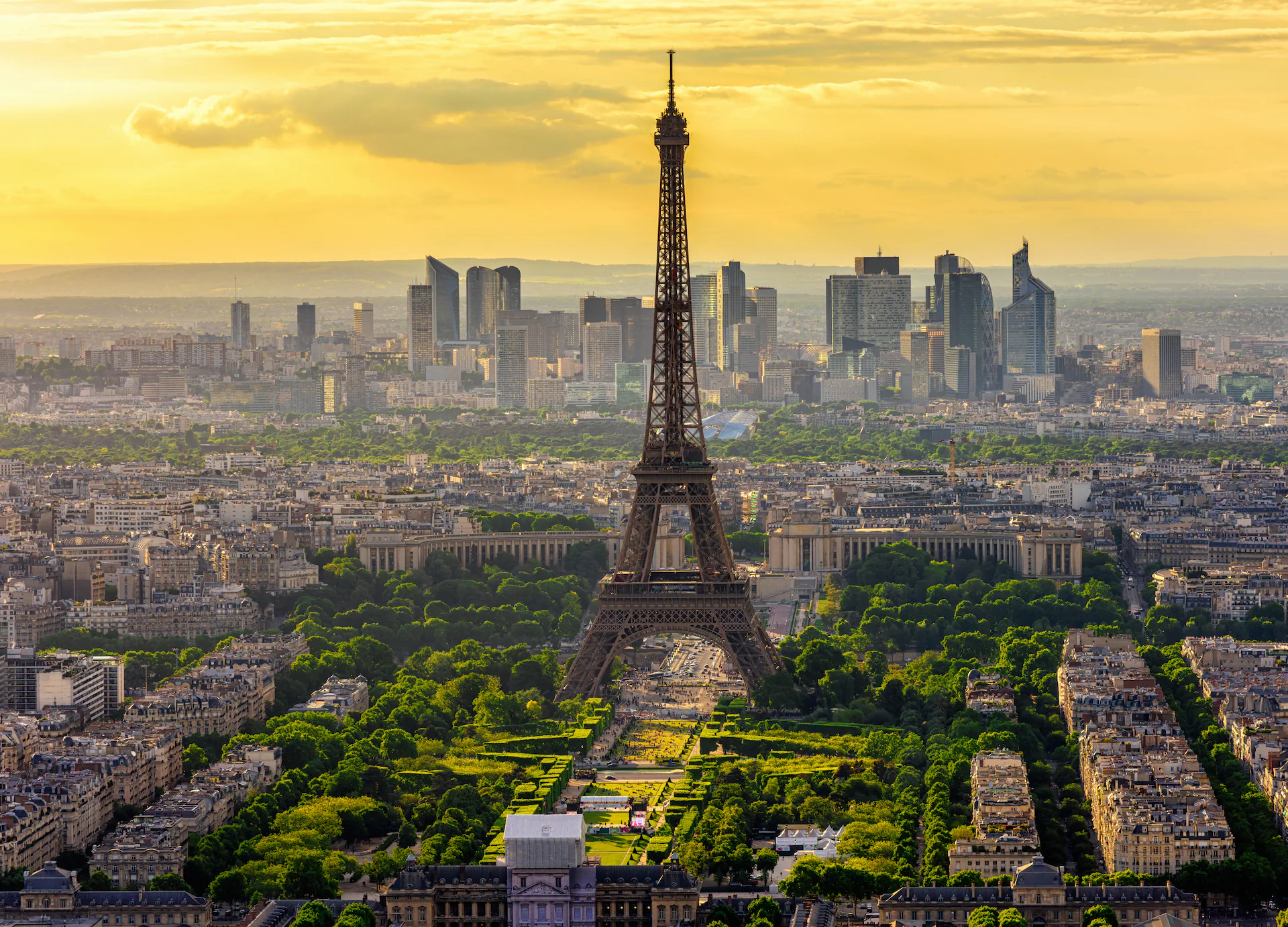 EXCLUSIVE HONEYMOON TRIP TO EUROPE