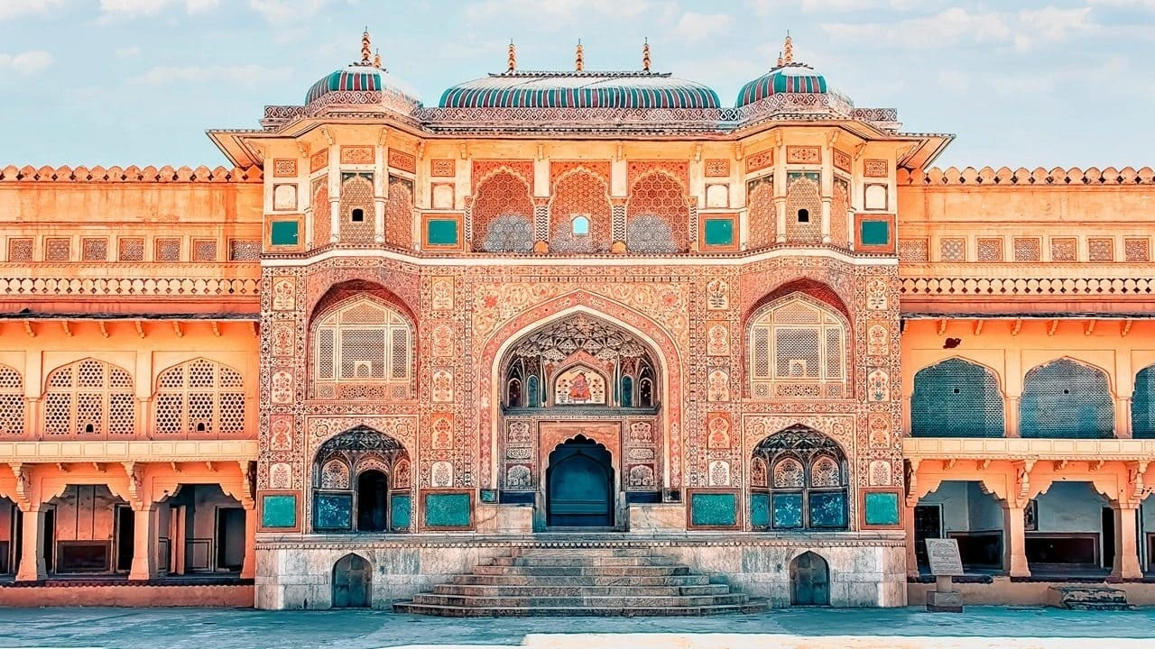 Enchanting Jaipur: Overnight Tour